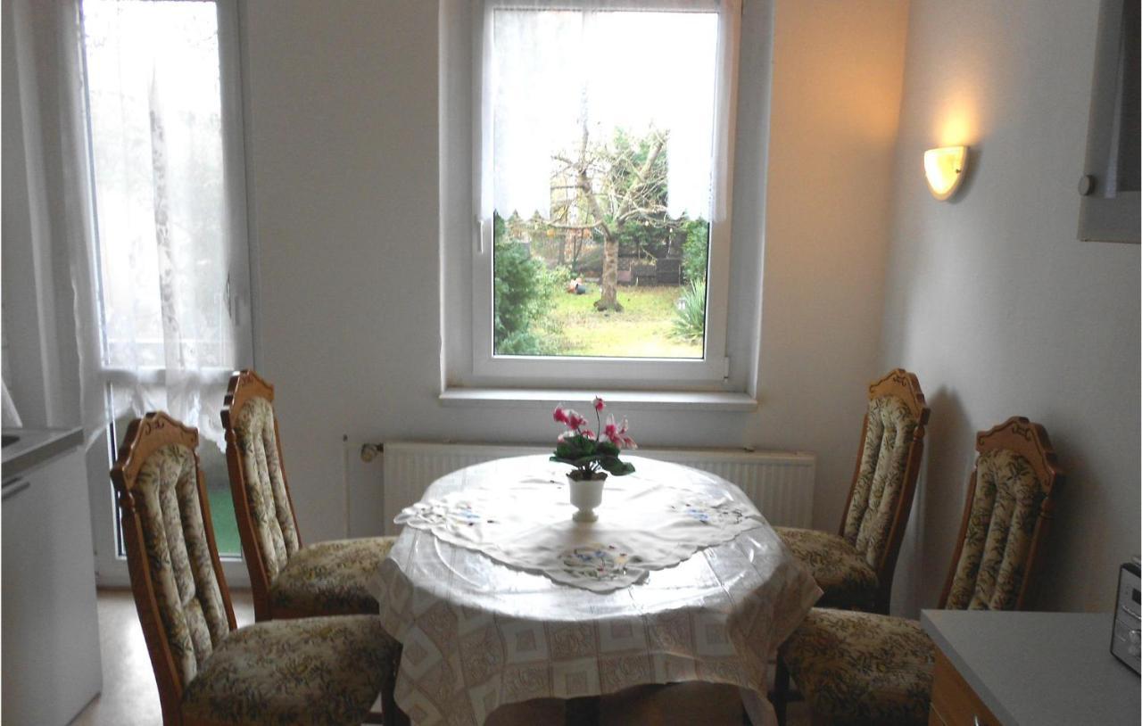 Lovely Apartment In Waren-Mueritz With Kitchen Exterior foto